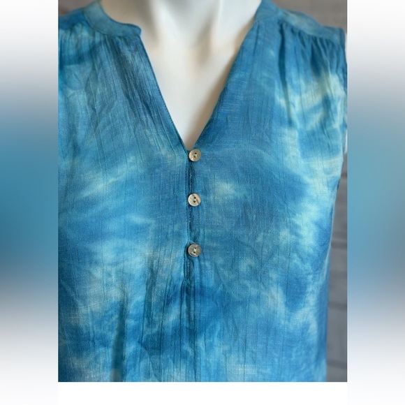 St. Johns Bay Women's Tie Dye Tunic Tank Top Size Small Blue & White Pullover - Picture 8 of 9